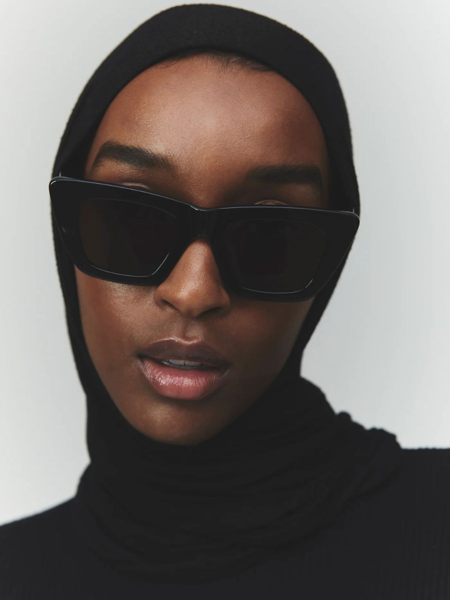 ELISA JOHNSON | LORI IN GLOSS BLACK