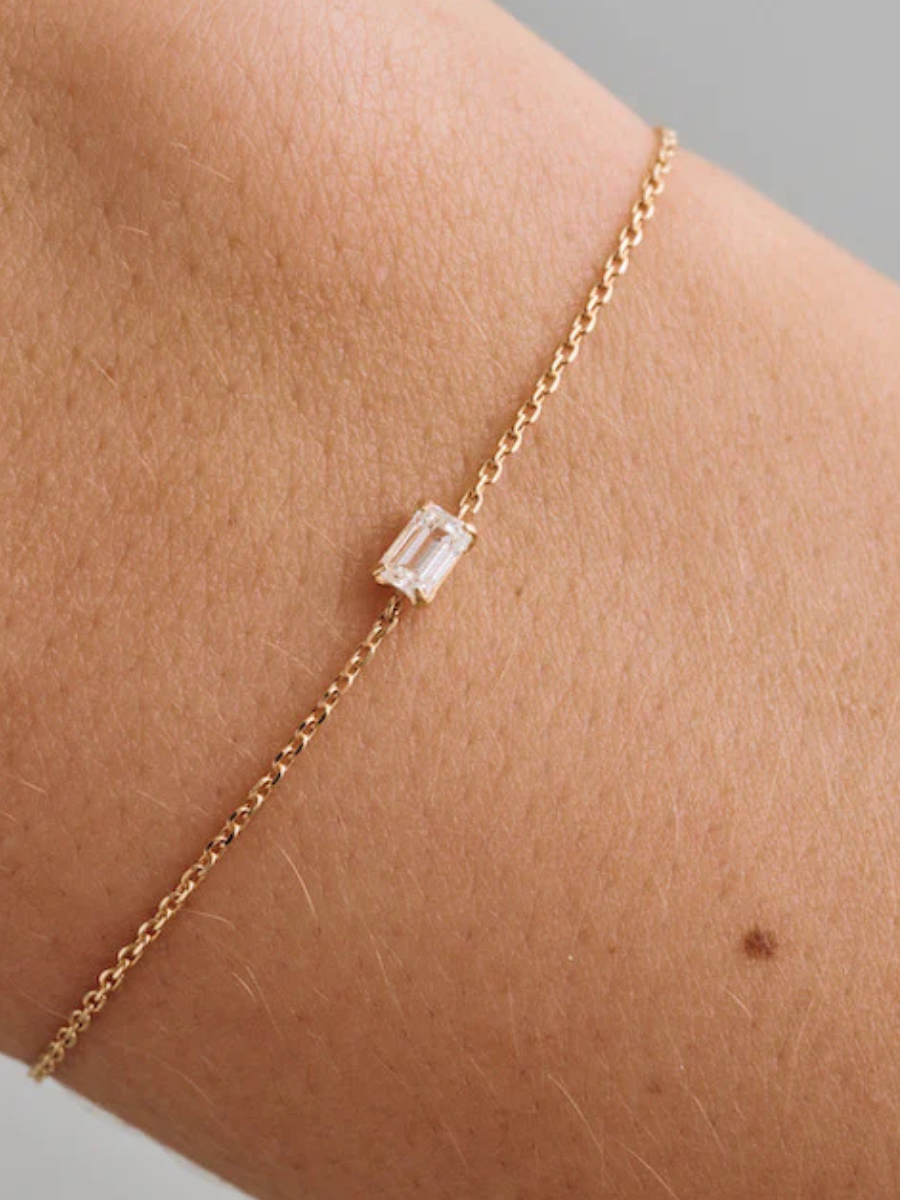 HENRI NOEL | EMERALD-CUT DIAMOND BRACELET