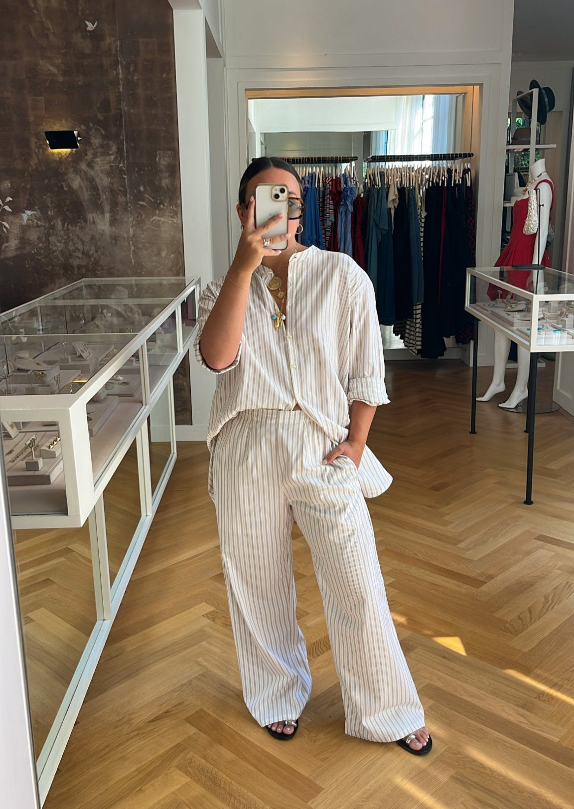 LESET | LONG SLEEVE YOSHI COLLARLESS BTN DOWN