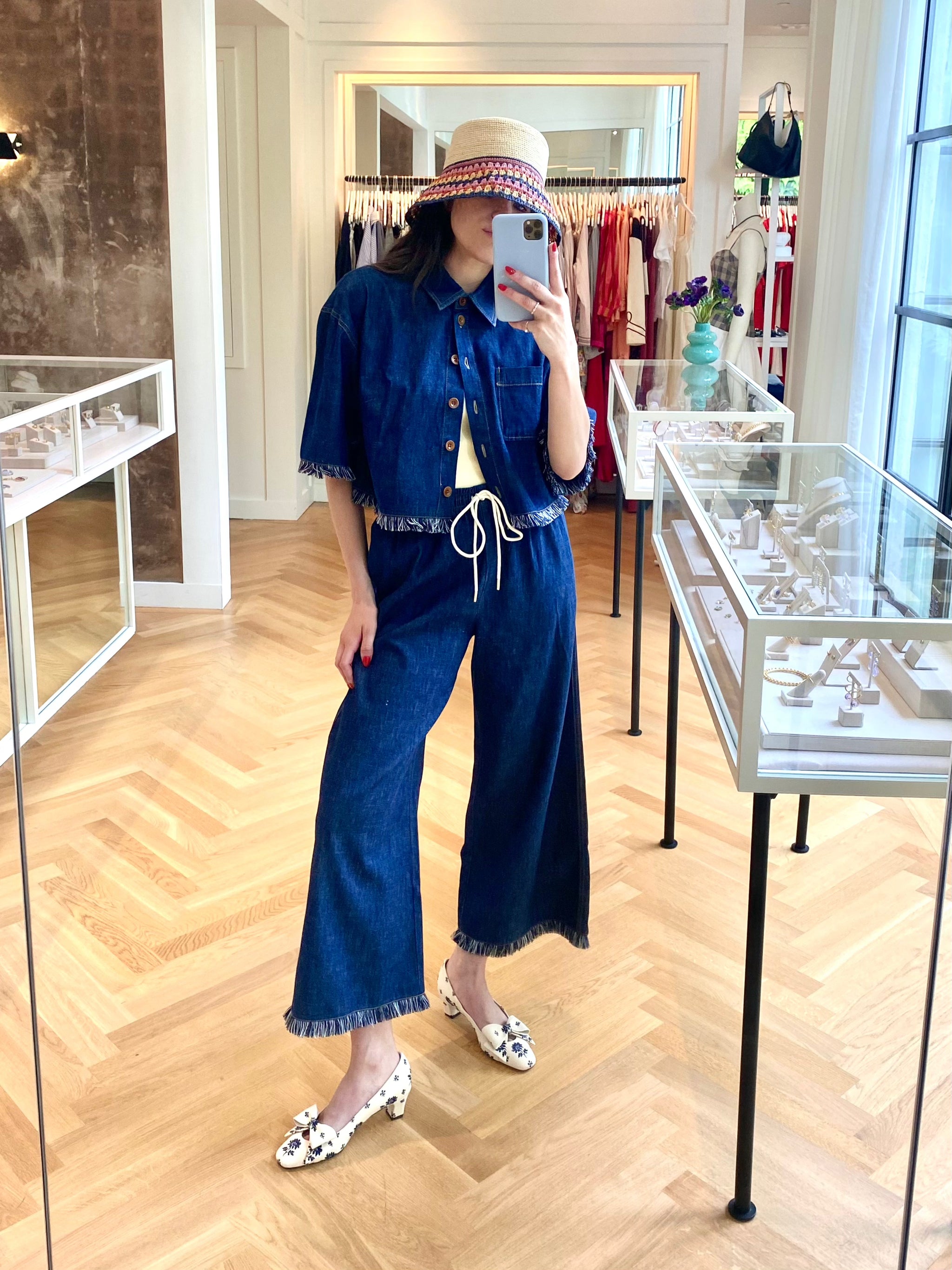 美品★ HEM FRINGE EGG DENIM PANTS Open Side Rhinestone Fringe Jeans | BORN TO GLAM | Online