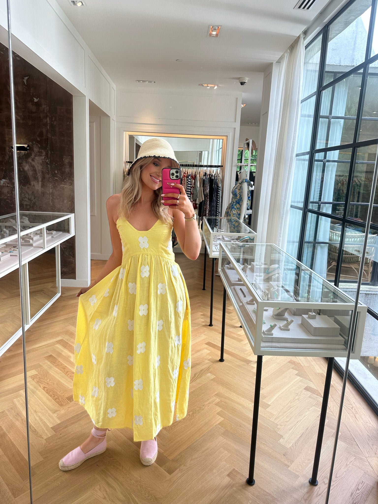 WIGGY KIT | PETRA DRESS