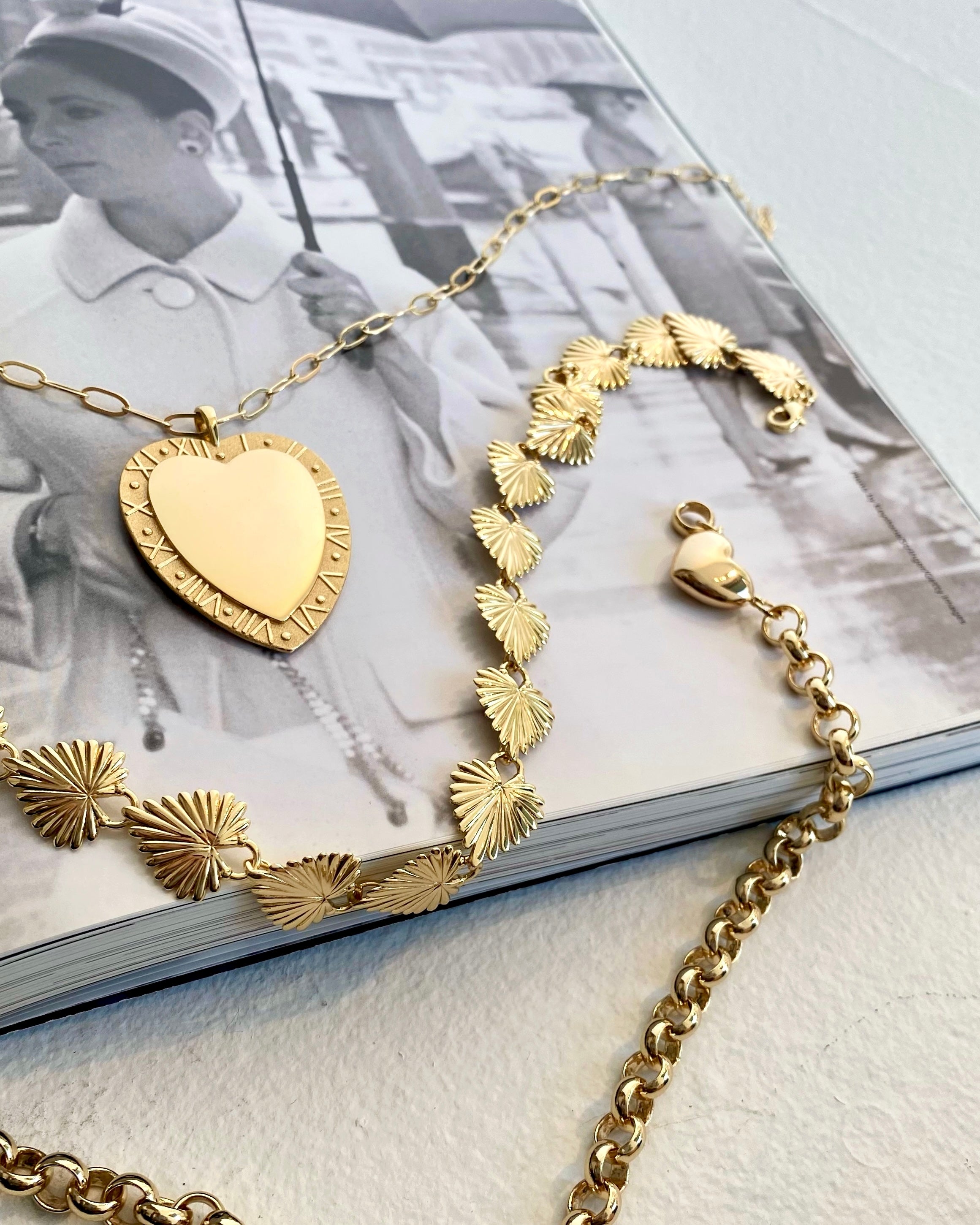 JANE WIN | A LITTLE BIT OF LOVE ROLO CHAIN