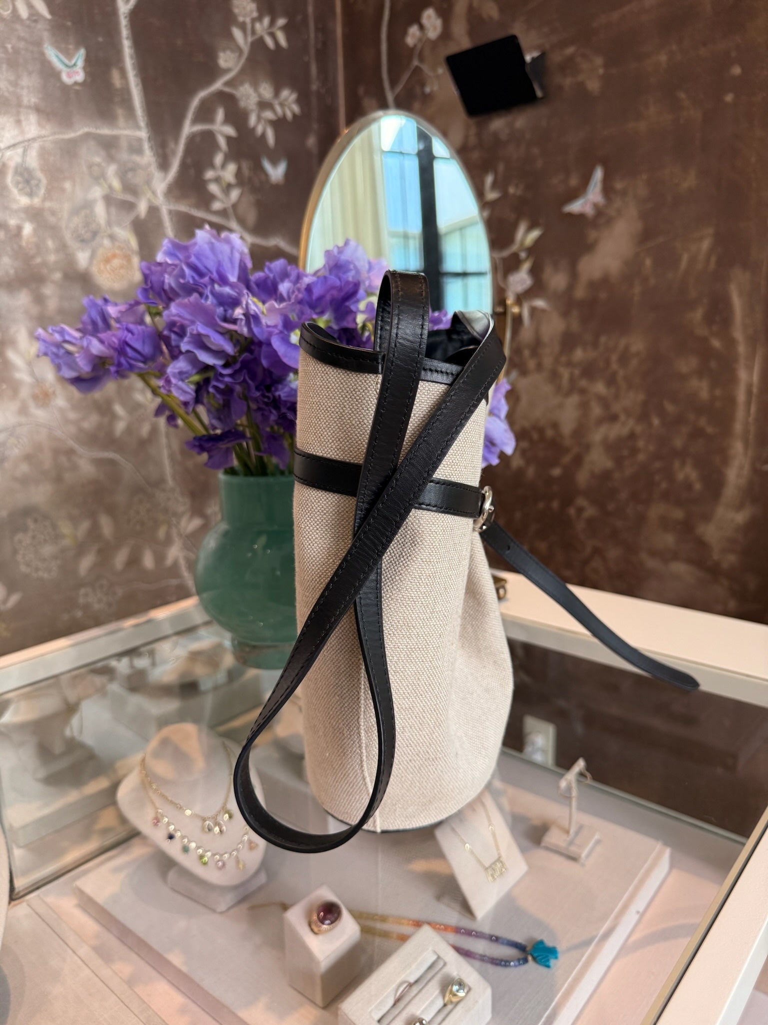 LIFFNER | BELTED BUCKET BAG