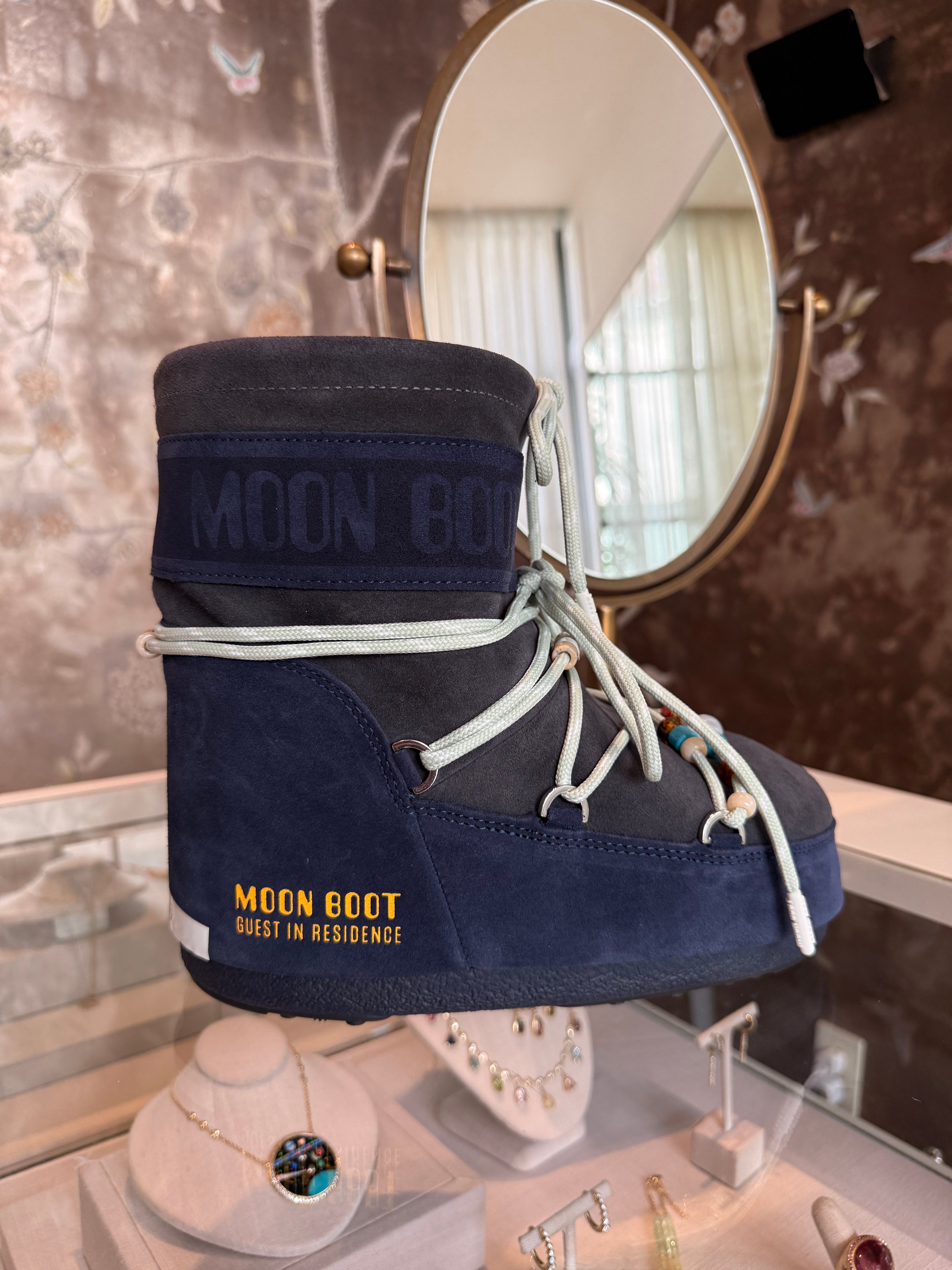 MOON BOOT x GUEST IN RESIDENCE | ICON LOW SUEDE BEAD BOOTS