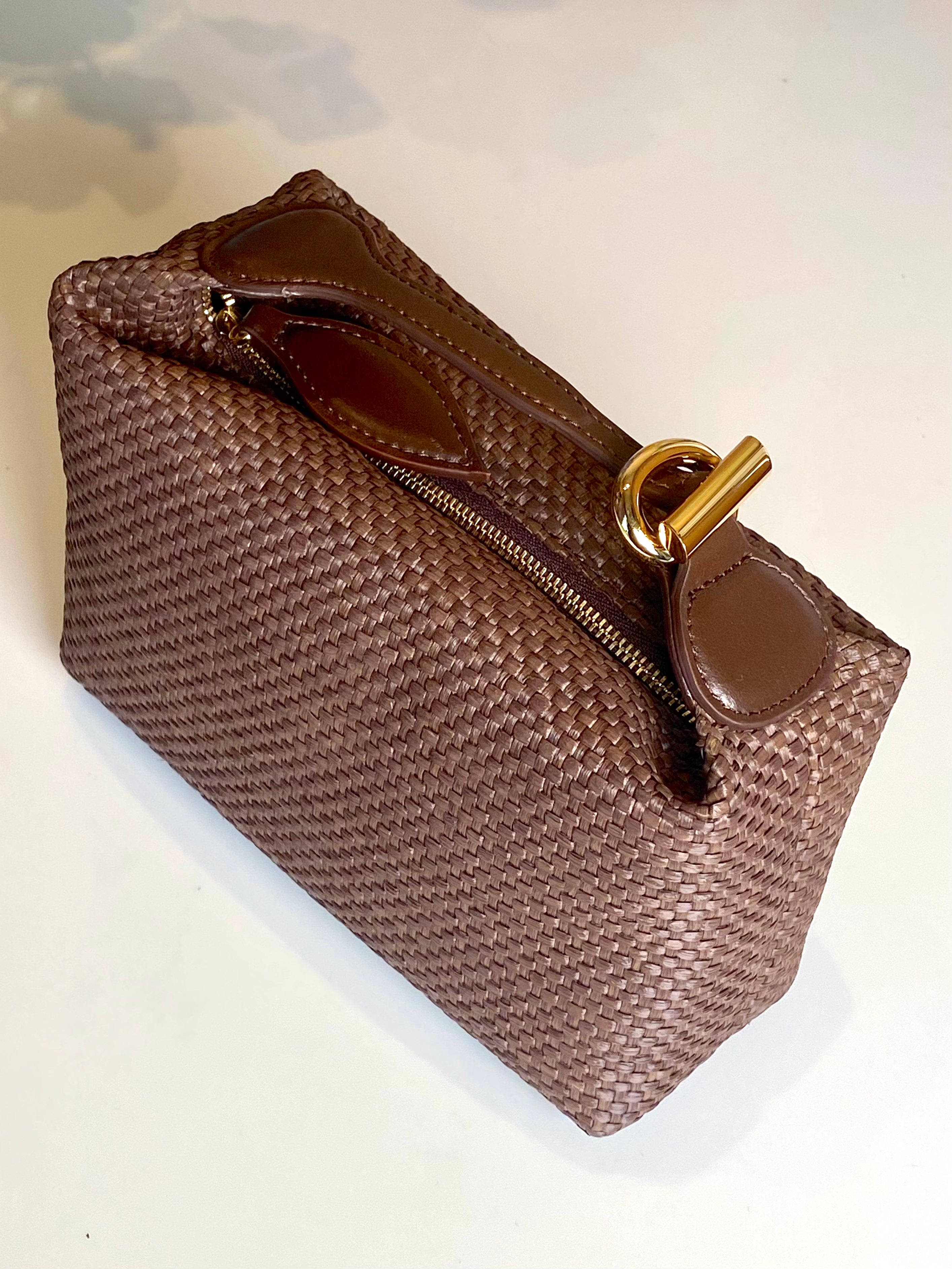 LIFFNER | RAFFIA PILLOW POUCH MICRO