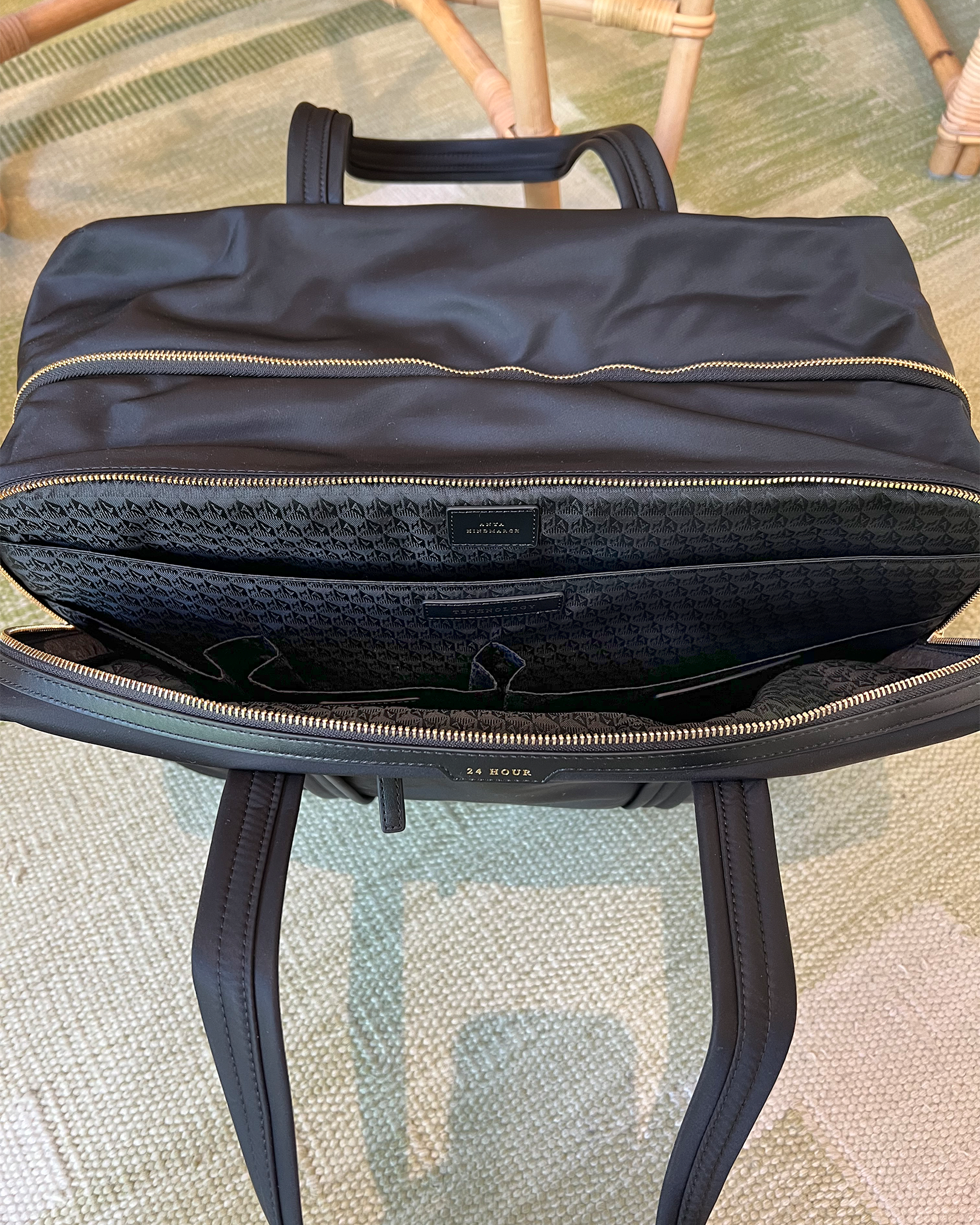 ANYA HINDMARCH | 24 HOUR BAG