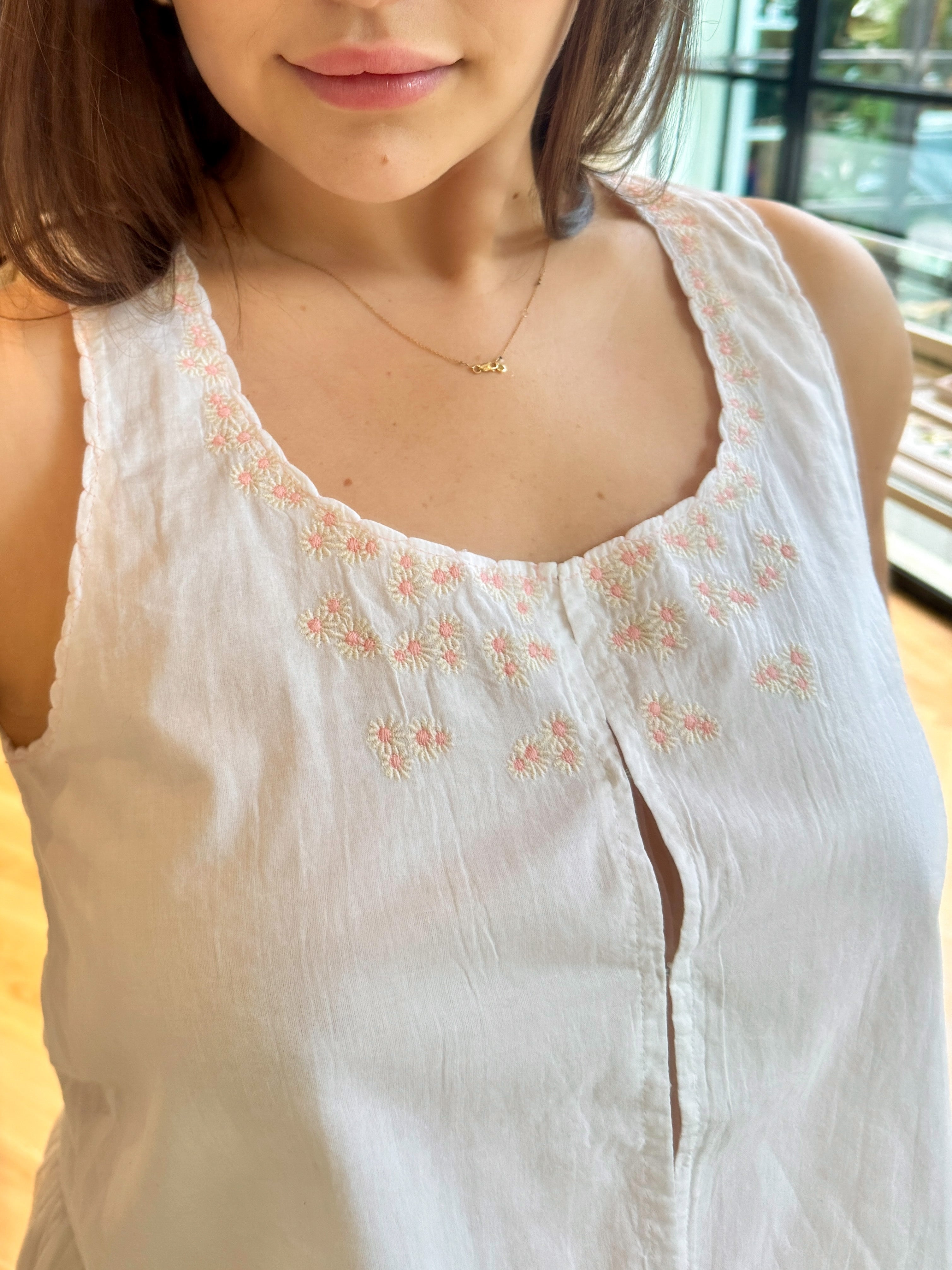 CIAO LUCIA | EMBROIDERED FRANCIE TOP