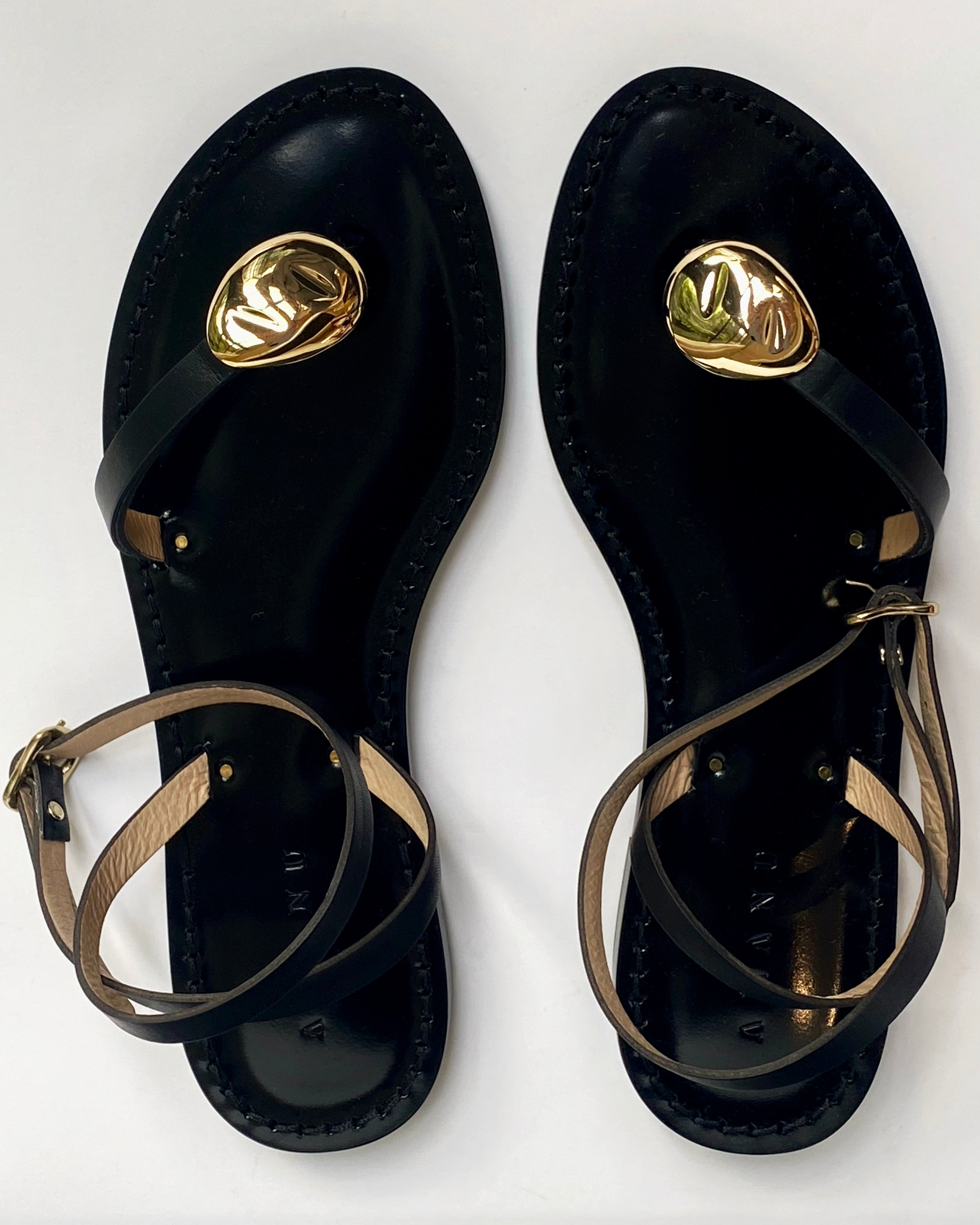 AMANU | THE SENEGAL SANDAL