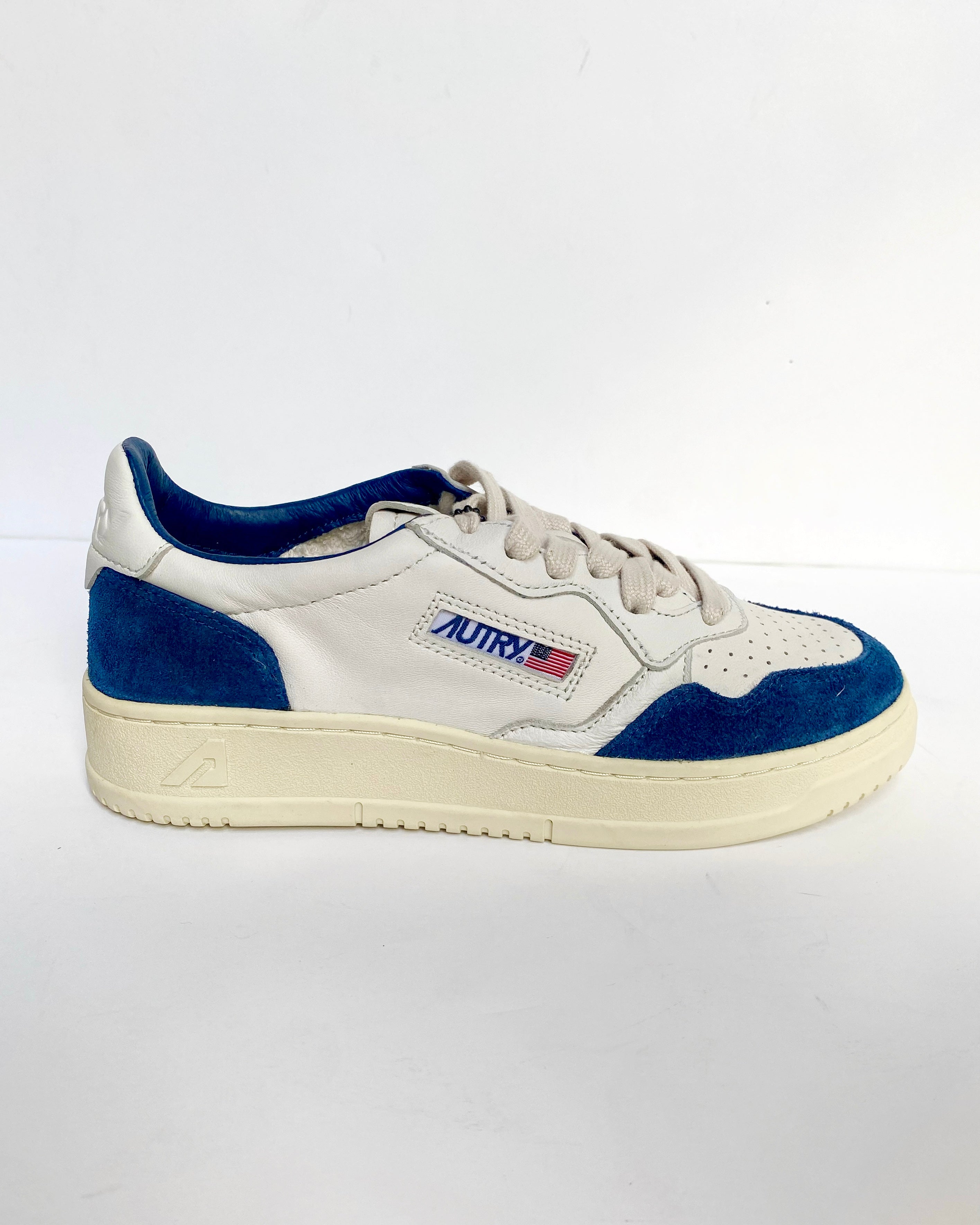 AUTRY | MEDALIST LOW SNEAKER