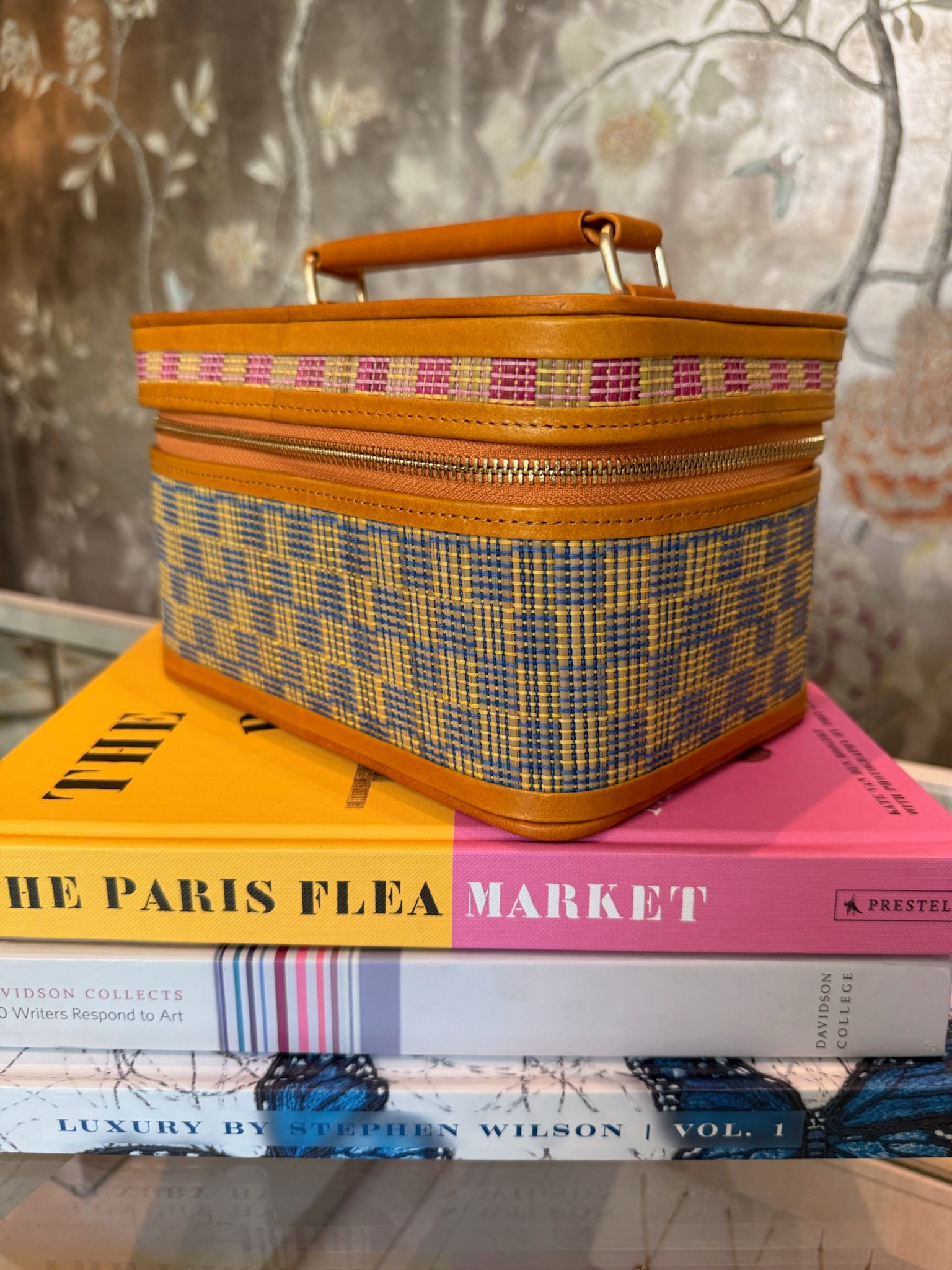 FREYA | TRAIN CASE