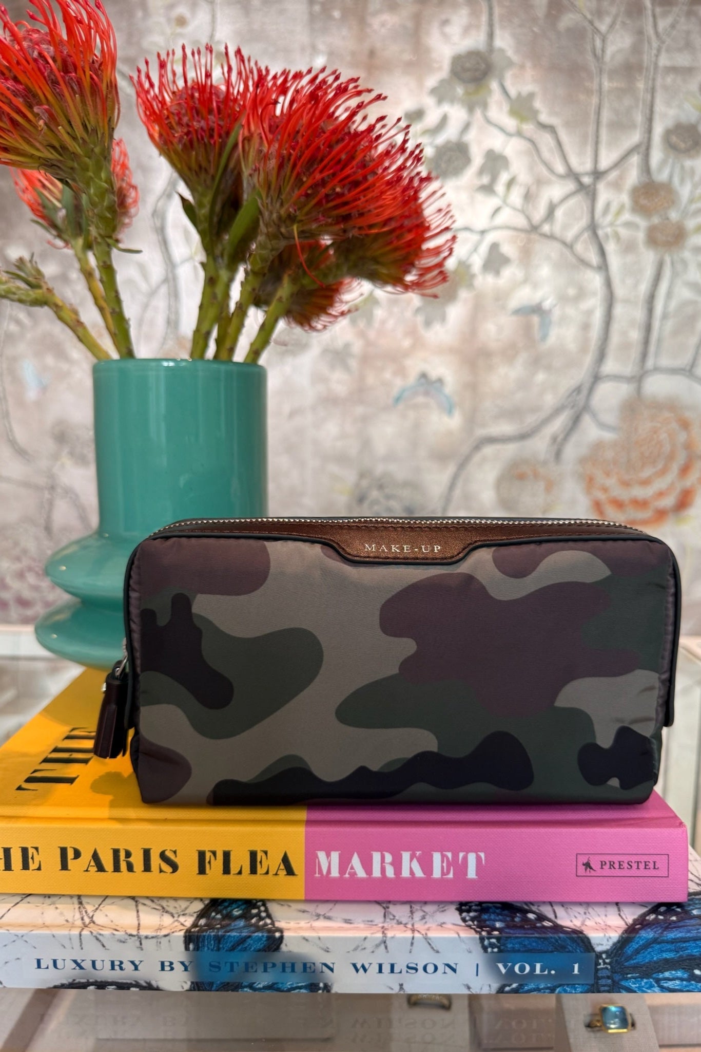 ANYA HINDMARCH | MAKEUP POUCH