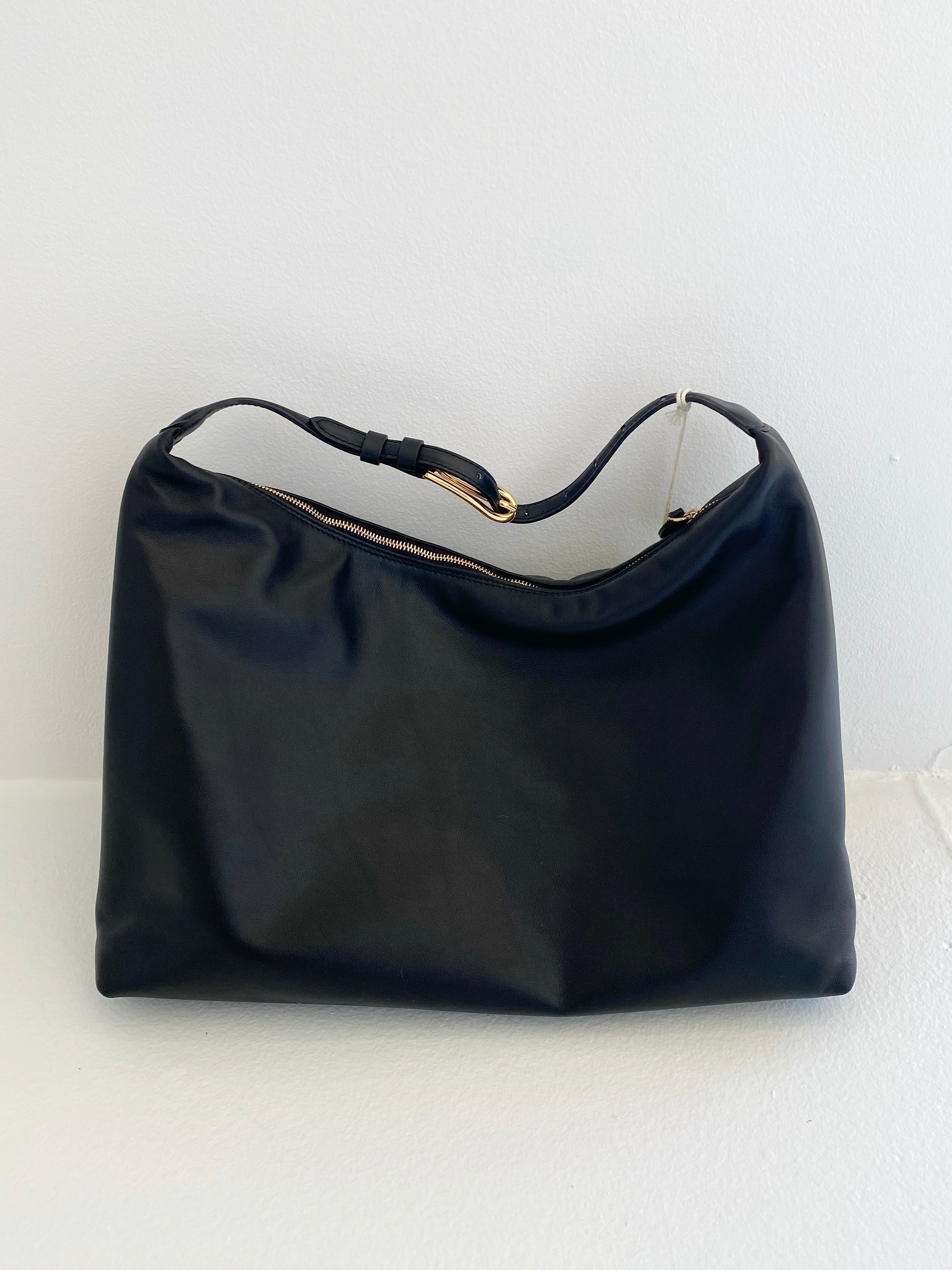 LIFFNER | LEATHER PILLOW SHOULDER BAG