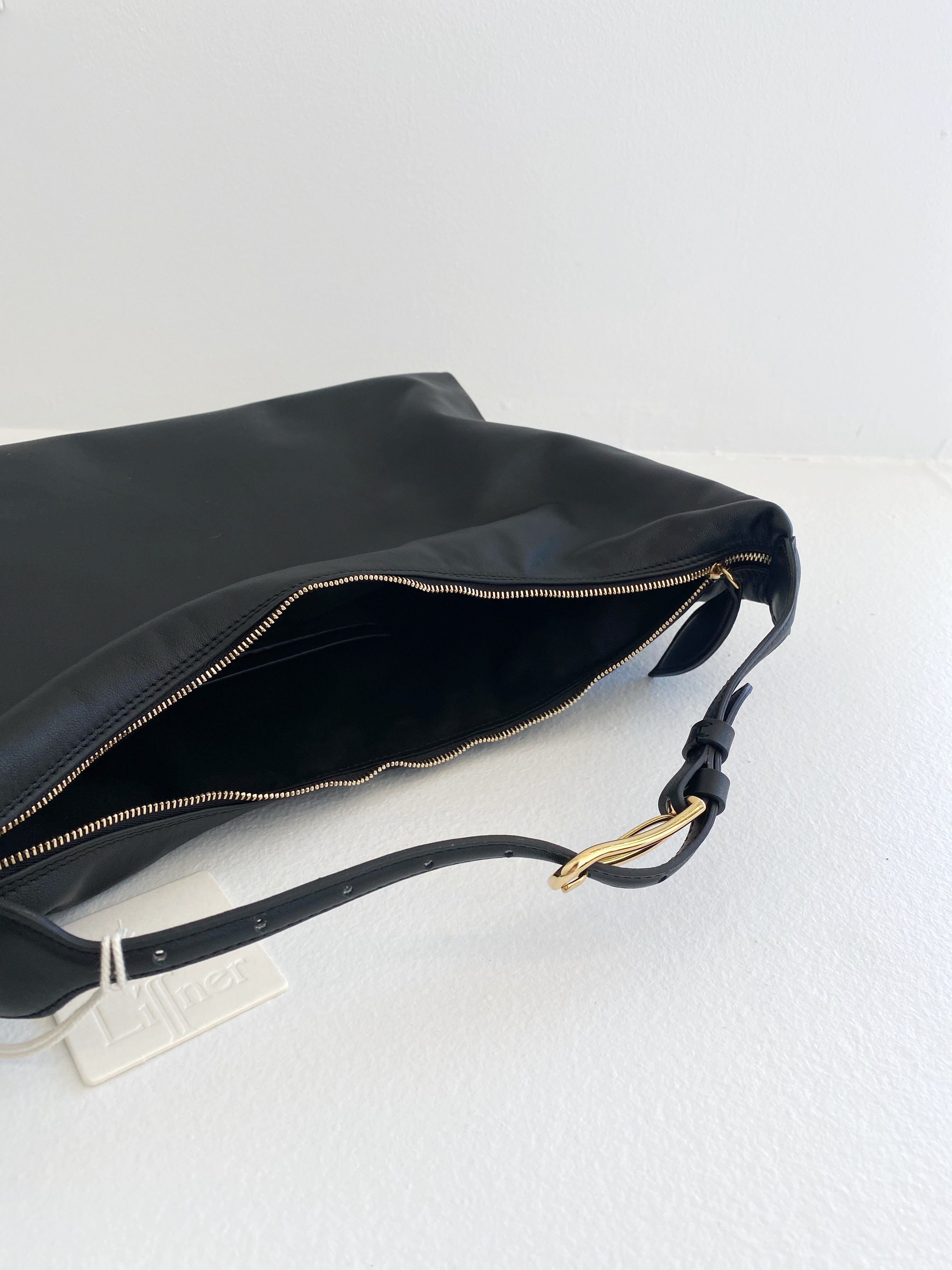 LIFFNER | LEATHER PILLOW SHOULDER BAG