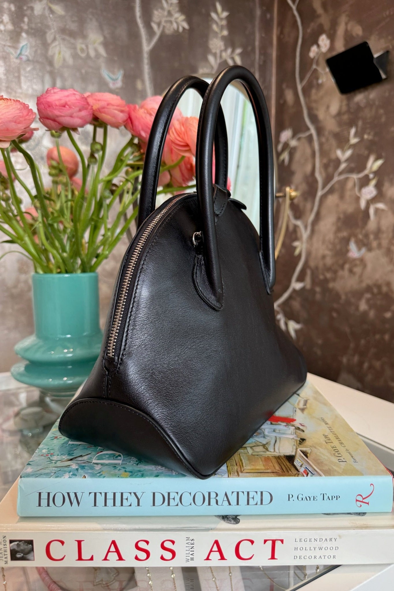Lifner Vintage Dome Satchel Leather Handbag in black. Charlotte. NC